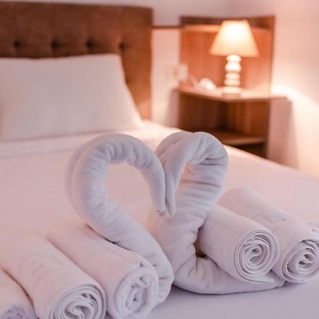 Derya Suites - Mamaia Nord Năvodari Extérieur photo