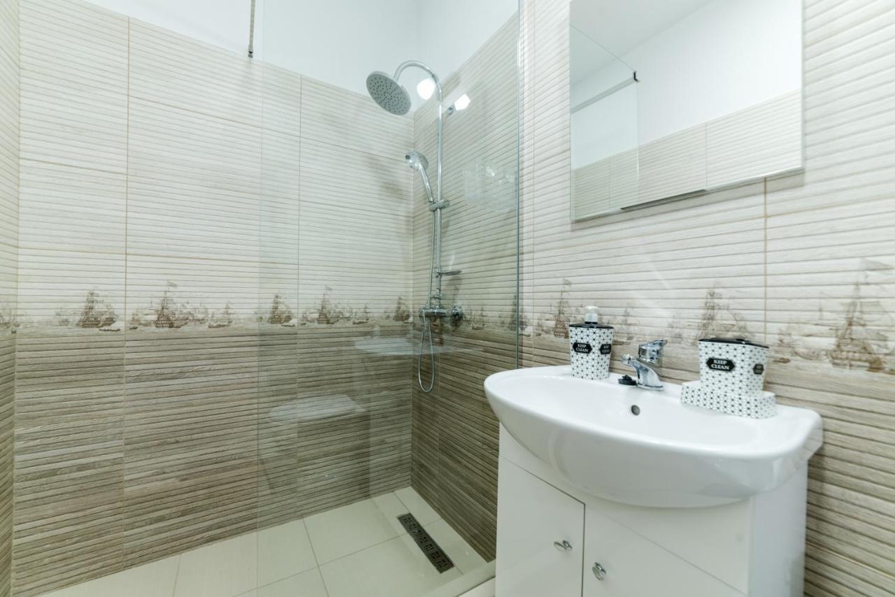 Derya Suites - Mamaia Nord Năvodari Extérieur photo