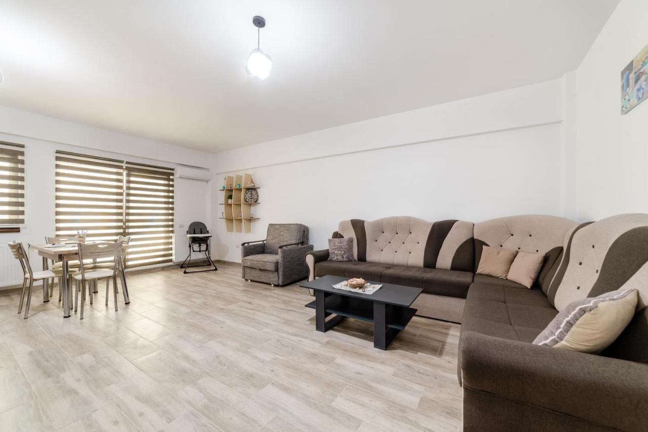 Derya Suites - Mamaia Nord Năvodari Extérieur photo