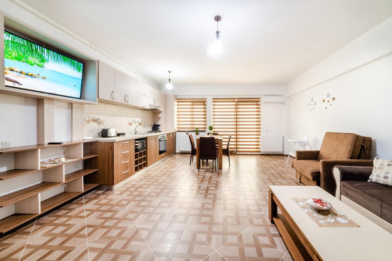 Derya Suites - Mamaia Nord Năvodari Extérieur photo